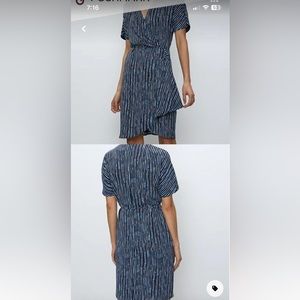 Medium Wallace Dress Aritzia